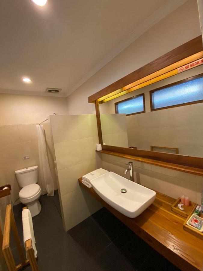 Jepara Marina Beach Bungalows エクステリア 写真