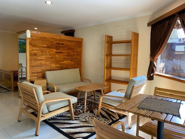 Jepara Marina Beach Bungalows エクステリア 写真