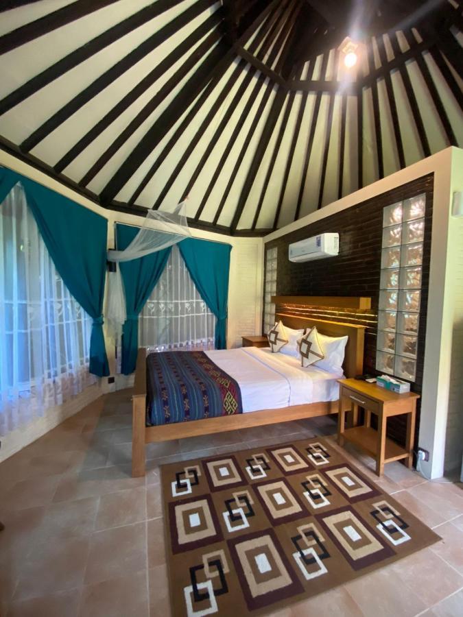 Jepara Marina Beach Bungalows エクステリア 写真